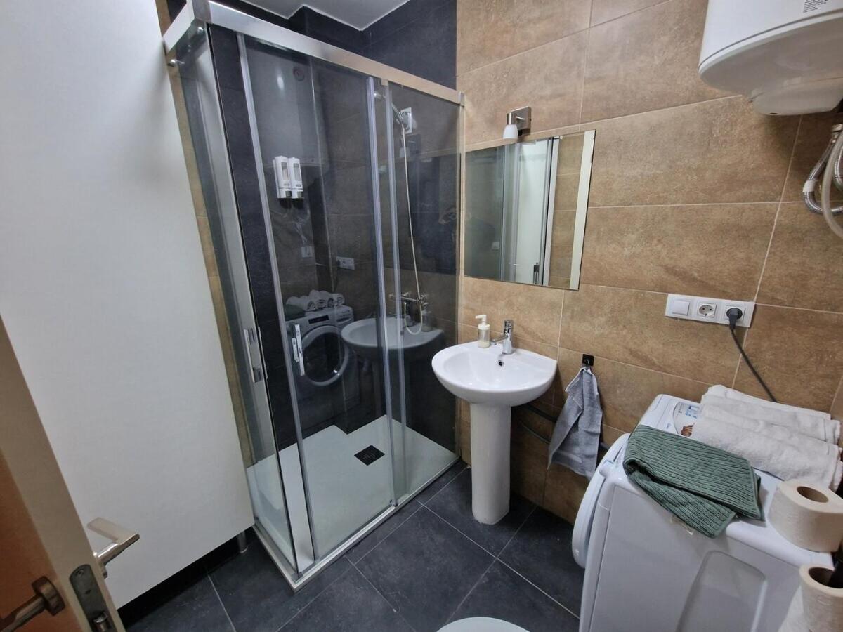 Castilla del Patrocinio, Coqueto apartamento de 1Dormitorio Sevilla Exterior foto