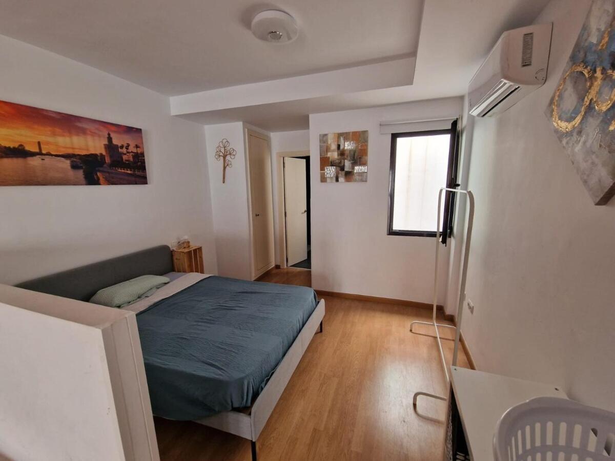Castilla del Patrocinio, Coqueto apartamento de 1Dormitorio Sevilla Exterior foto